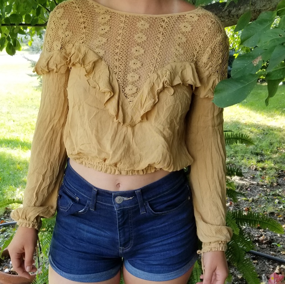Free People crocheted and ruffled peasant blouse - Picture 7 of 8
